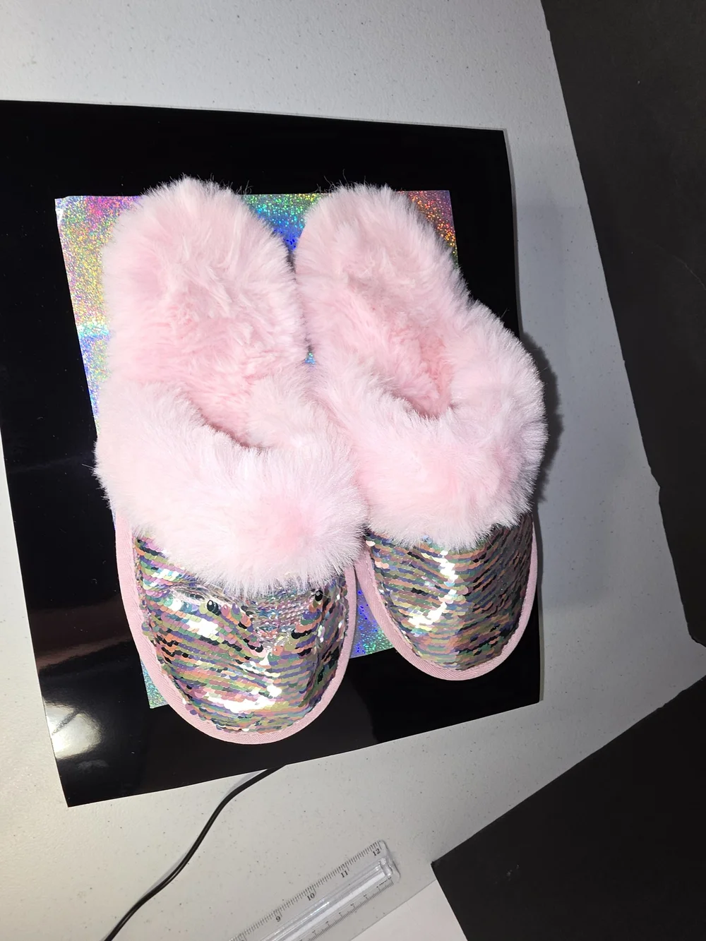 The Children's Place Flip Sequin Faux Fur Slippers Pink Multi Big Girl Sz 5/6